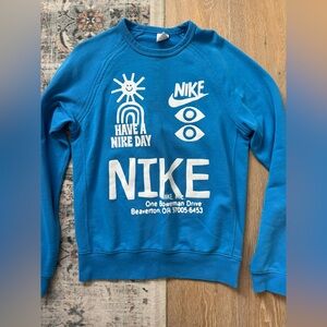 Nike Men’s Vibrant Blue Have a Nike Day Crewneck Sweater Size Small